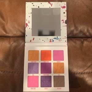 Jeffree Star Cosmetics “Mini Breaker” eye shadow palette